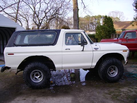 1979 Ford Bronco photo