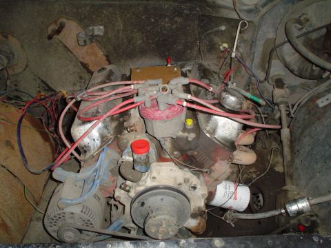 1981 Ford Bronco - got everything ripped off the top end except for one header.