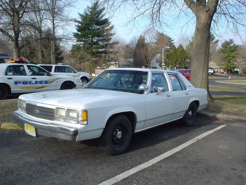 1999 Ford Crown Victoria - Scotts Car 3