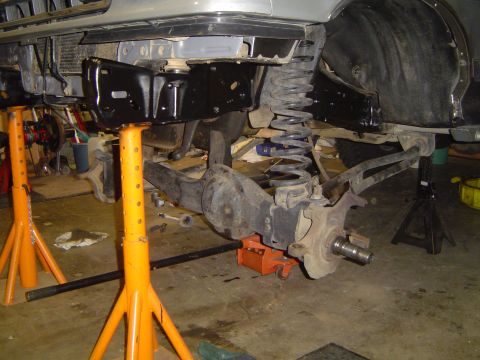 1989 Ford Bronco - Got it up on the stands