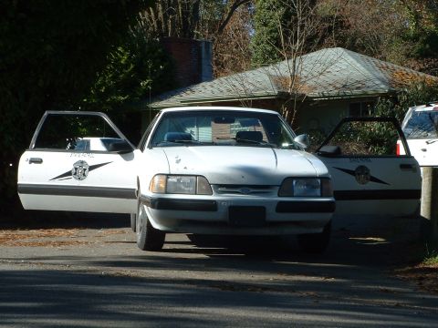 1987 Ford Mustang photo