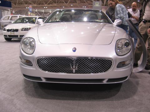 1999 Ford Crown Victoria - New Maserati