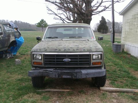 1984 Ford Bronco photo