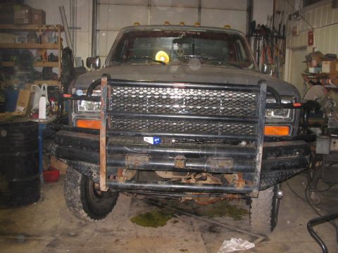 1985 Ford F-350 - This Ford truck has a grille that suggests a model year later than 1985.