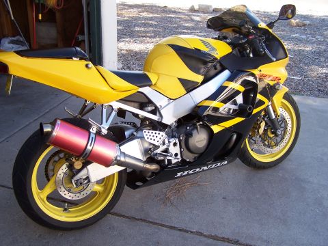 2000 Honda CBR-RR photo