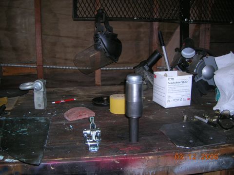 1985 Ford Bronco - rock stomper hinge and latch.