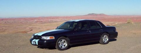 2001 Ford Crown Victoria - V8 Whale