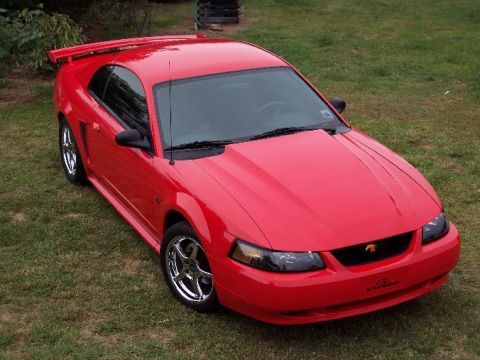 2000 Ford Mustang photo