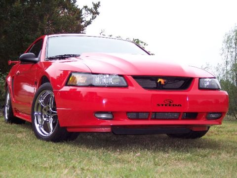 2000 Ford Mustang photo