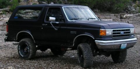 1990 Ford Bronco photo