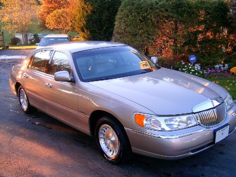 1996 Mercury Grand Marquis - Front RH angle