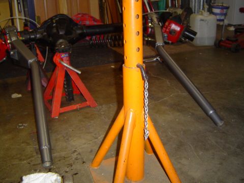 1989 Ford Bronco - Kept retightening the C bushings till they touched at the same time