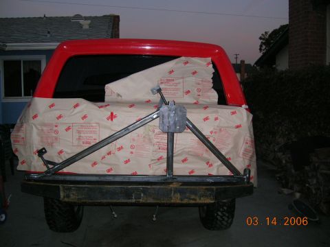 1985 Ford Bronco - hi lift mount added and ends trimmed.