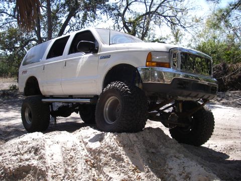 2000 Ford Excursion - Flexxxxxxxinnnn