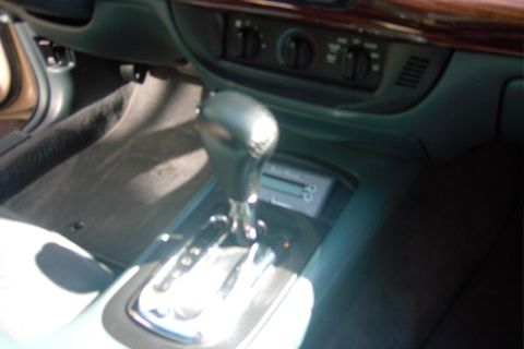 1996 Mercury Grand Marquis - Shifter/ashtrayfiller/scan gauge From Passenger seat Close-up 1