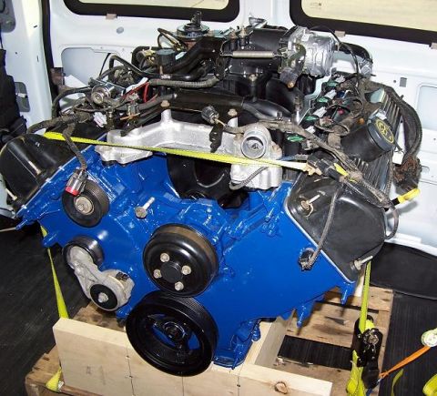 2000 Ford Crown Victoria - Finished long block, on pallet, in back of van, on the way back to Chicago from Renegade. (front view)