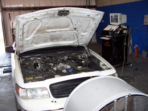 2000 Ford Crown Victoria - 4 aborted Dyno Runs 1 succesful sprint Unable to keep TC Locked-up in 3rd 218/234; 237/276 (tentative) 14.89 @ 92.17 (see abortpointsequenc…
