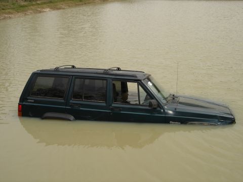 1996 Jeep Cherokee photo