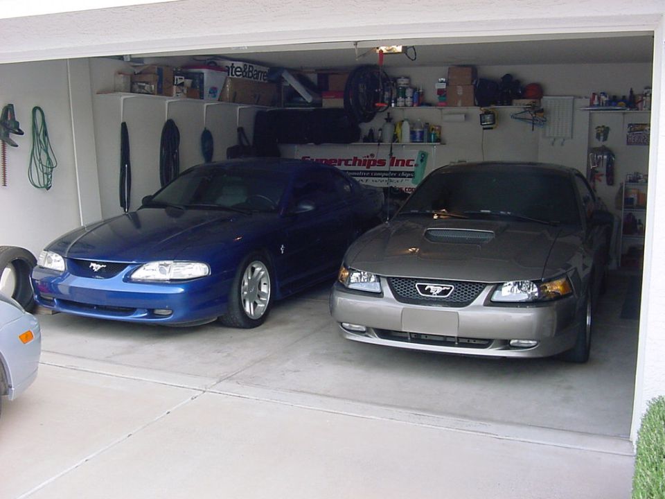 2001 Ford Mustang “Gray GT”