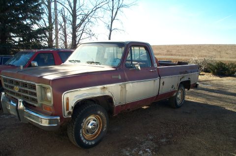 1984 Ford Bronco - a 77 chevy 4x4 with a 400 engine that i bought for $20