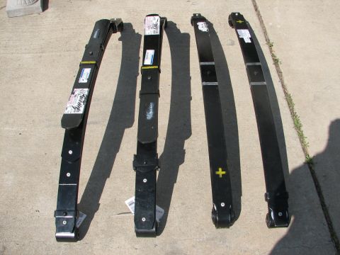2000 Ford Excursion - Spings to be Mounted on Ex V Code frnt / B Code Rear