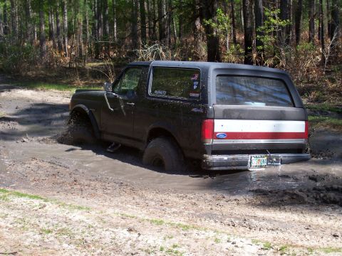1991 Ford Bronco photo