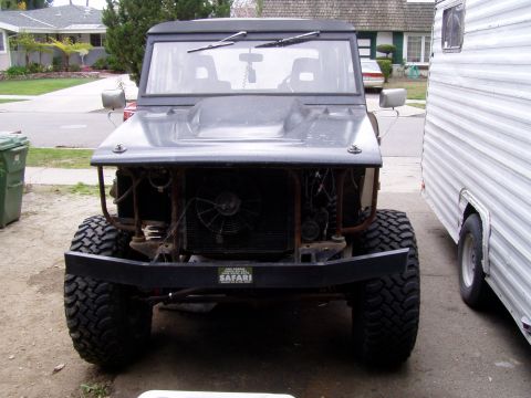 1967 Ford Bronco - Front end without fenders/grill. Hood/radiator supported by the old temporary supports