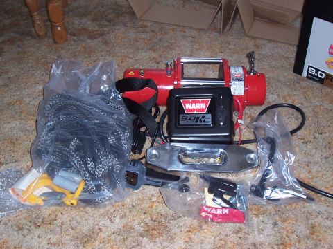 1988 Suzuki Samurai - Contents of the box
