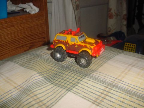 1988 Ford Bronco - This toy truck is not a 1988 Ford Bronco.