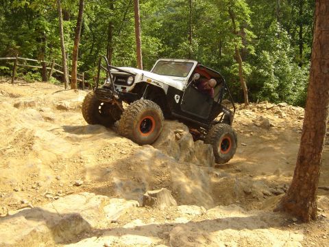 1993 Ford Bronco - www.rockmonkey4x4.com