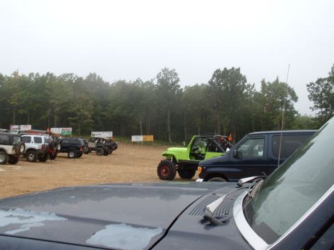1991 Ford Bronco - More waiting to get in....