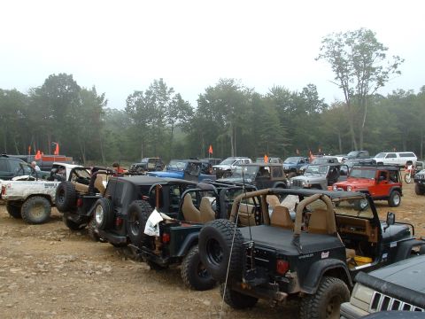1991 Ford Bronco - More waiting to get in...