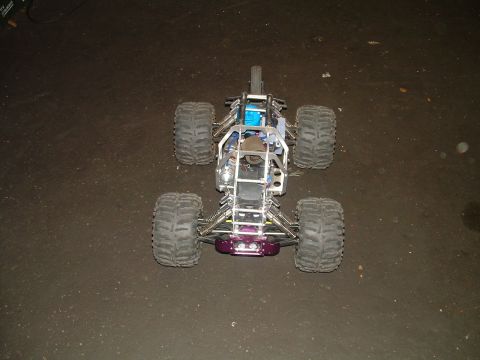 1994 Ford Bronco - This remote control monster truck does not match the registry claim of a 1994 Ford Bronco.