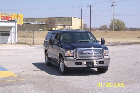 2000 Ford Excursion “Xochi”