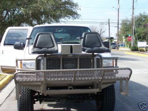 2000 Ford Excursion “Xochi”