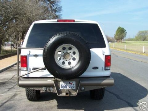 2000 Ford Excursion “Xochi”