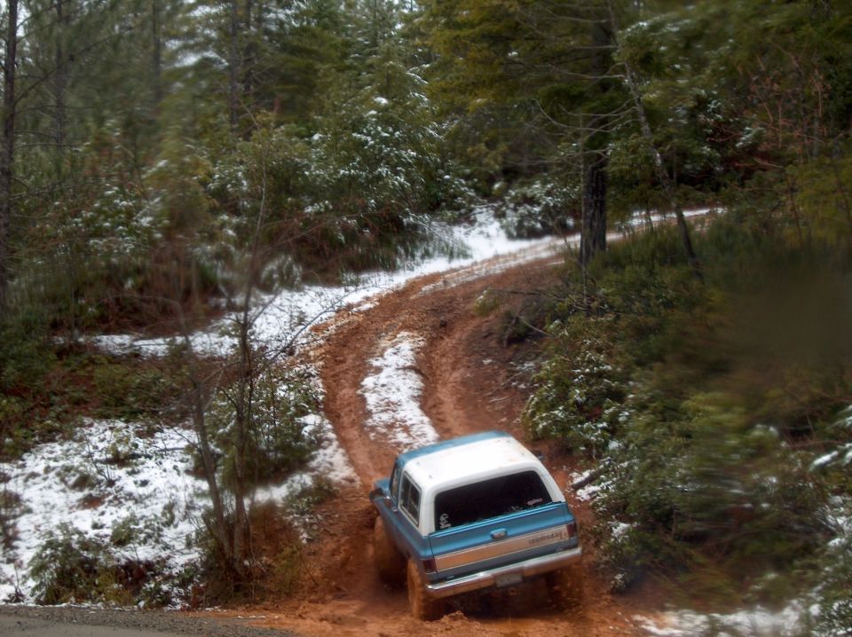Slingin some mud.