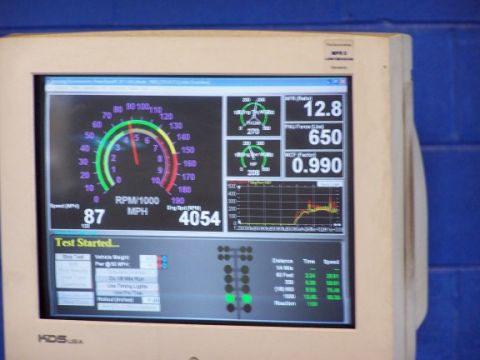 2000 Ford Crown Victoria - Dyno computer displays various performance metrics including RPM, MPH, and test results.
