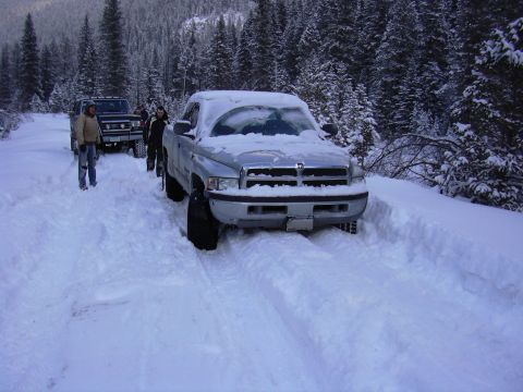 1990 Ford Bronco - Sitting on top of the snow