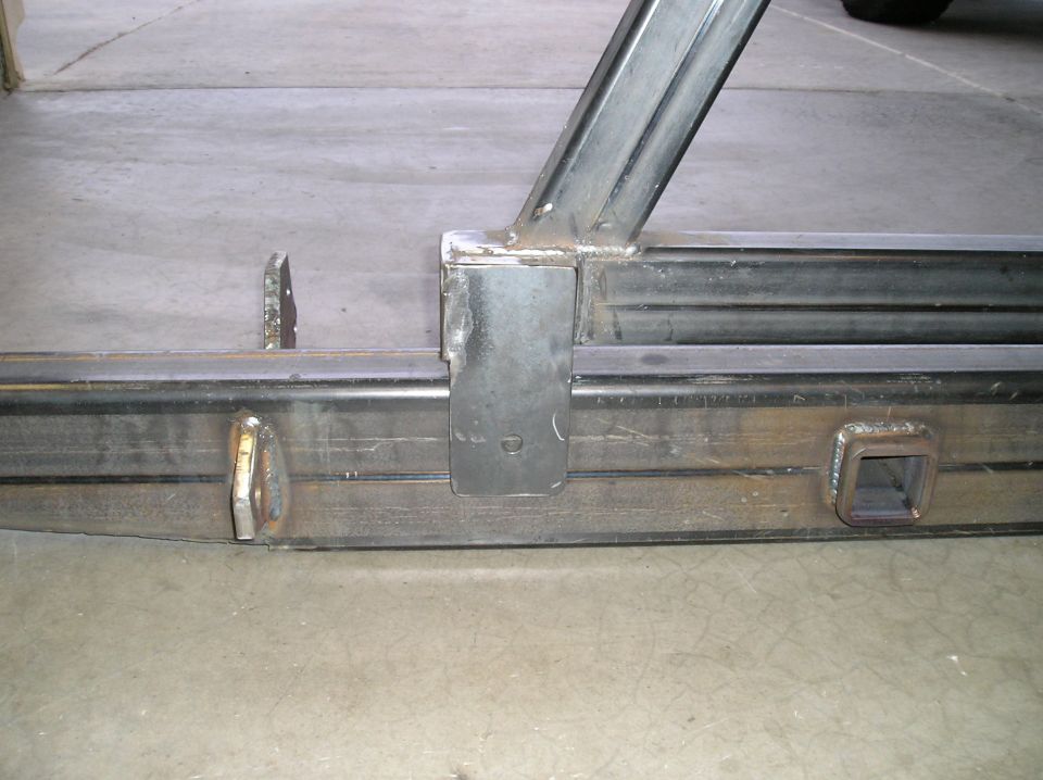 Bare-steel fabricated bumper with fresh welds, D-ring tab and square receiver tube
