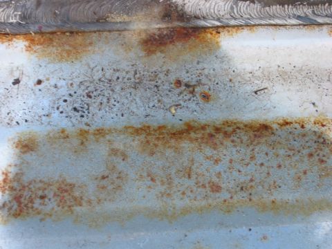 1995 Ford Bronco - Nice rusty floor