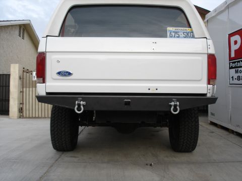 1996 Ford Bronco - Bumper painted and installed