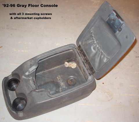 1983 Ford Bronco - SOLD Gray Floor Console from '93 Bronco fits '92-96 pickups & Broncos with buckets. Will also fit older trucks. Cupholders are aftermarket.