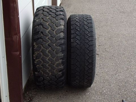 1990 Ford Bronco - Comparison of two different tire types, one for off-road and one for street use.