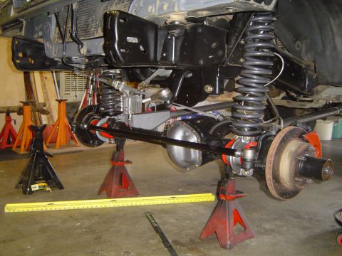 1989 Ford Bronco - Tie rod on, made of DOM tubing tapped 7/8