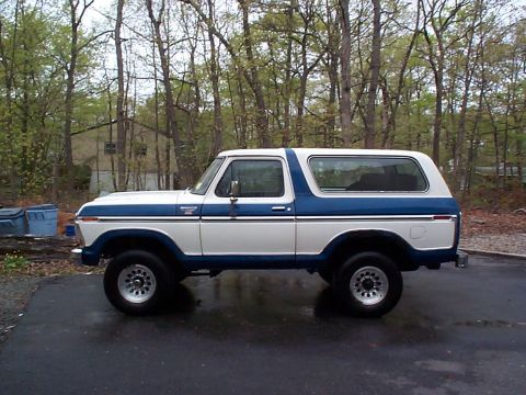 1978 Ford Bronco - This 1978 Ford Bronco features a classic two-tone white and blue paint scheme.