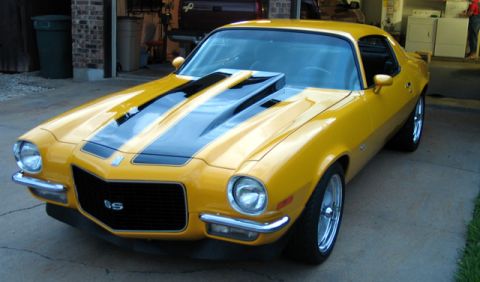 1972 Chevrolet Camaro - This yellow 1970 Chevrolet Camaro SS features prominent black racing stripes.