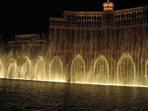 1997 Ford Probe - Ground view of the Bellagio water show