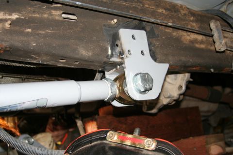 1992 Ford Bronco - rear of arm - note had to remove trany X member - I will be fabricating a new x member - another item on the "to do" list