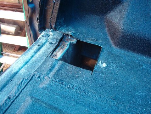 1994 Ford Bronco - This shows how weak this point is for the cage attachment. It should have been about 2 " further back.